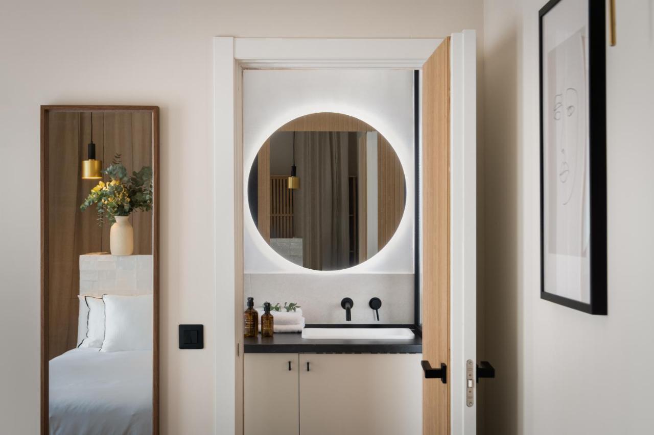Magno Apartments Robles With Jacuzzi And Private Parking إشبيلية المظهر الخارجي الصورة